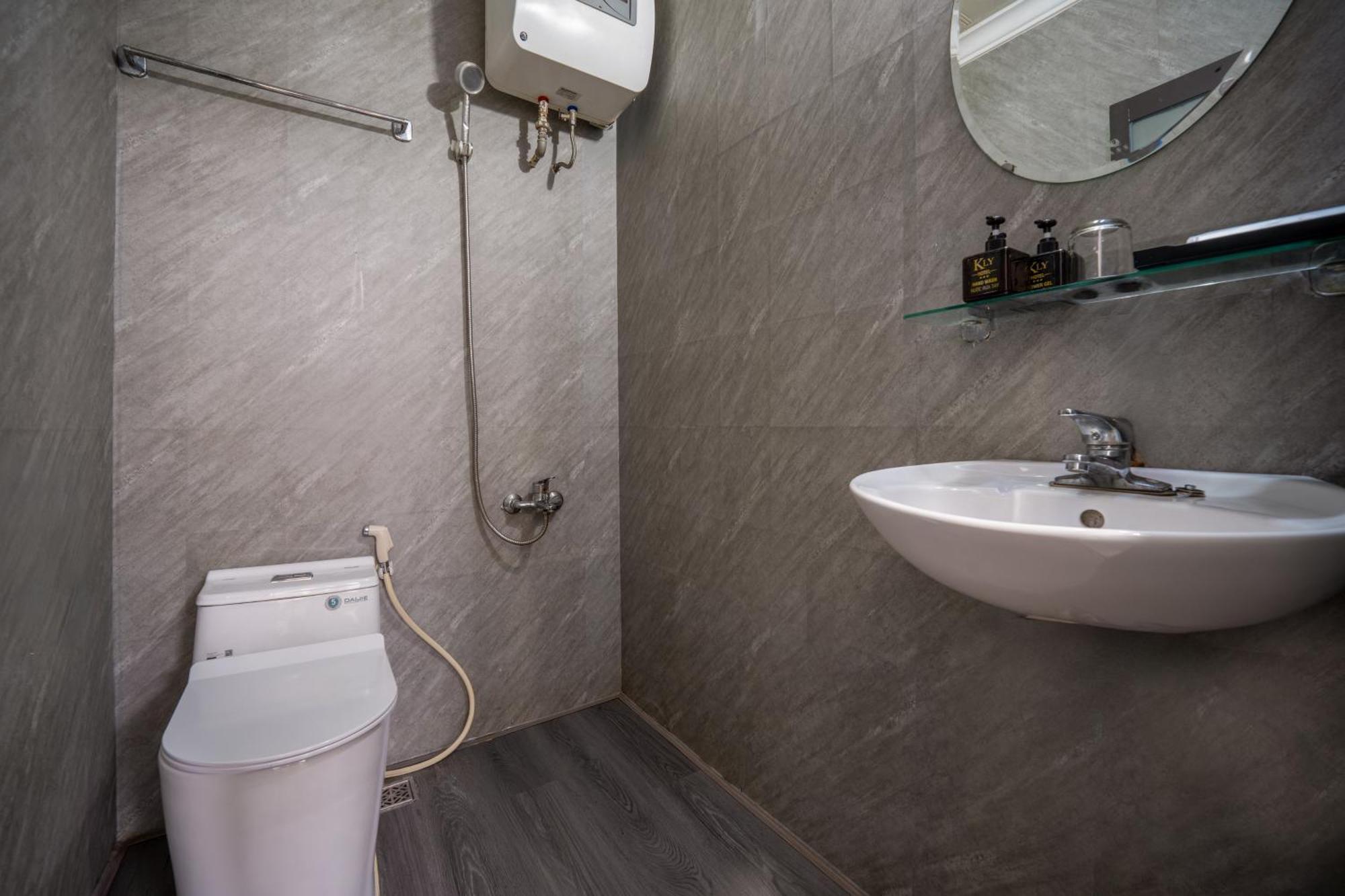 Kly Apartment Hotel Хюэ Экстерьер фото